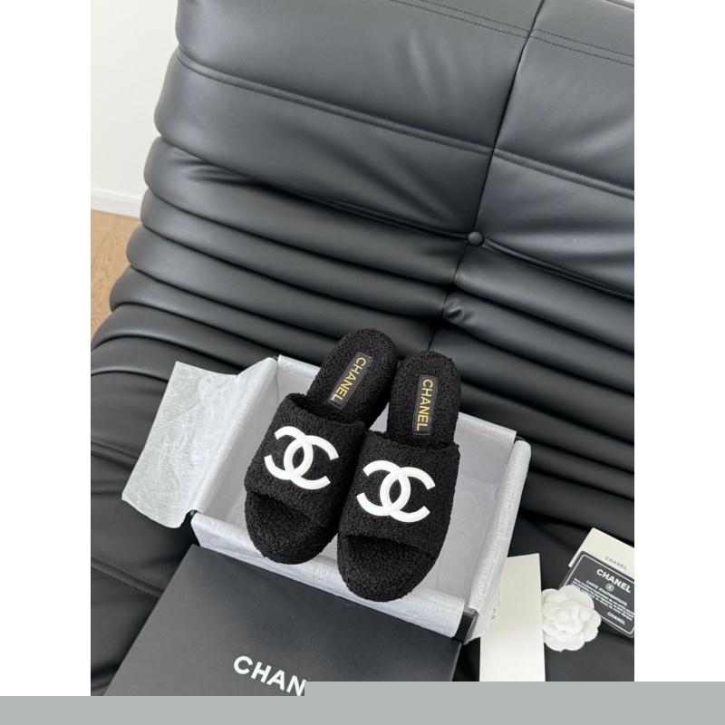 Ch*el slippers